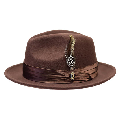 BRONU CAPILO A HF M / Brown THE Giovani UNTOUCHABLE