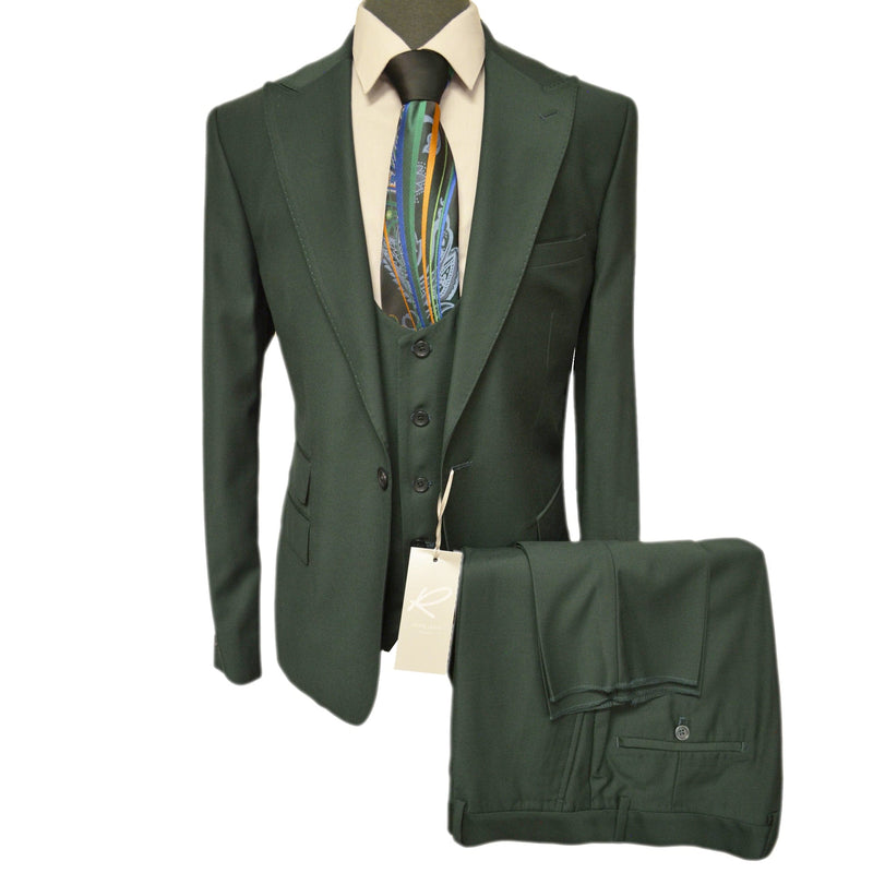 GR CLOTHING GRP DBA ROSSI U SS RM1190 / 38 REG SYDNEY VESTED SUIT by Rossi Man